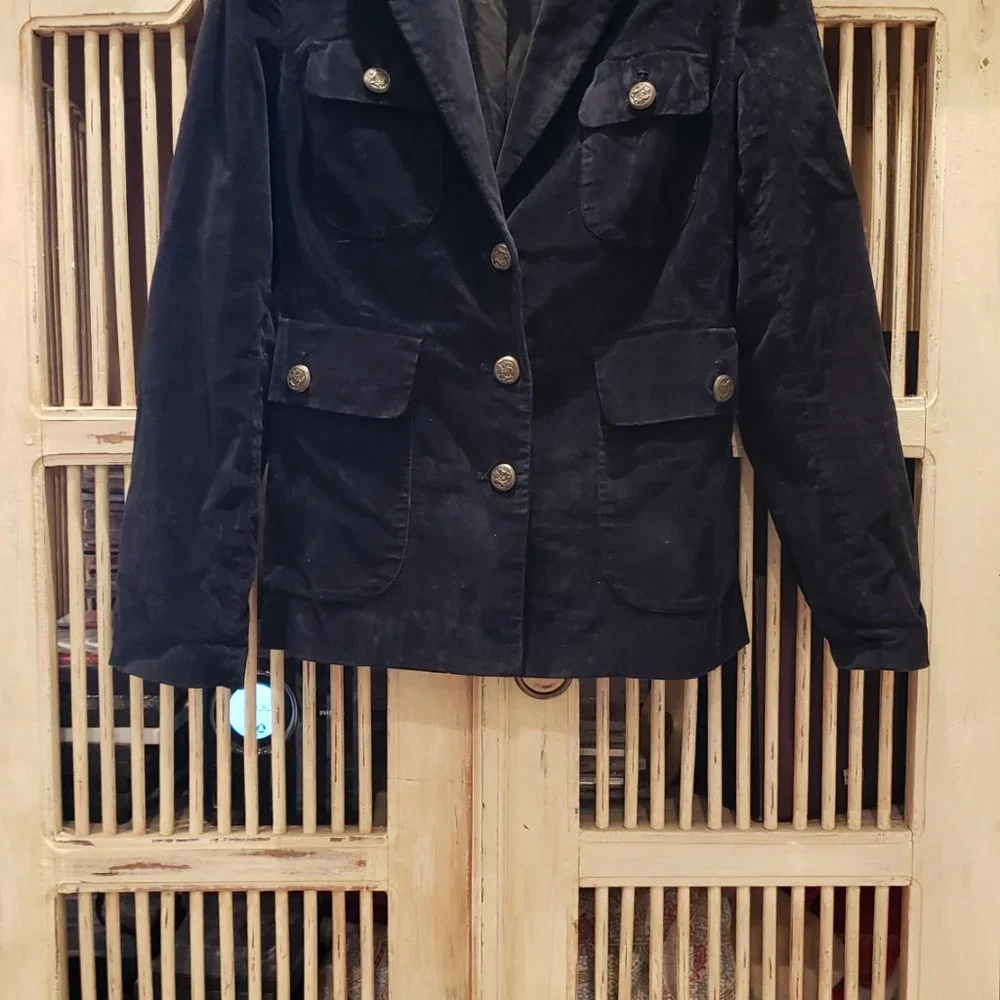 London Jean Black Velvet blazer with bronze buttons - Picture 3 of 15